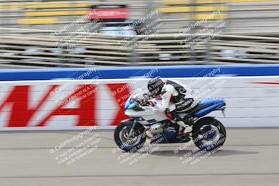 media/May-29-2022-Fastrack Riders_ [[fc0f8b1a06]]/Level 2/Start Finish/